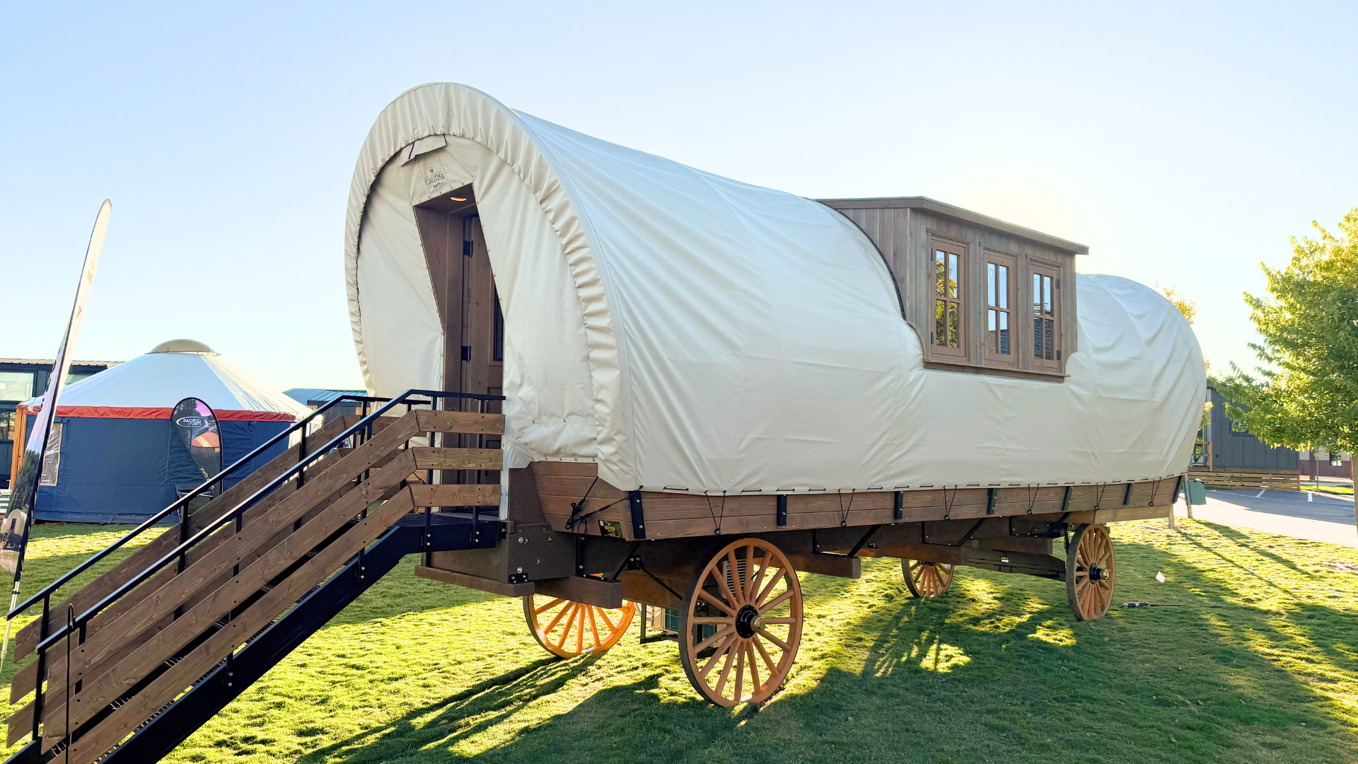 hard top lux wagon exterior